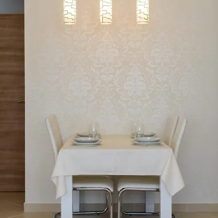 Seaside With A Swimming Pool Rastici, Ciovo - 11009 Appartamento *