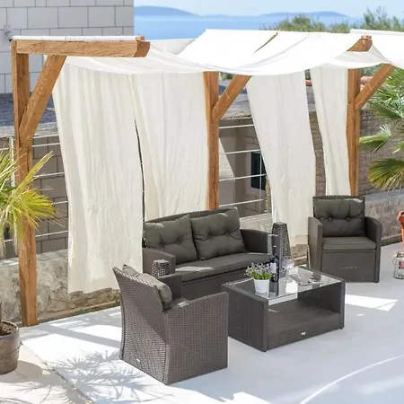 Appartamento Seaside With A Swimming Pool Rastici, Ciovo - 11009 *