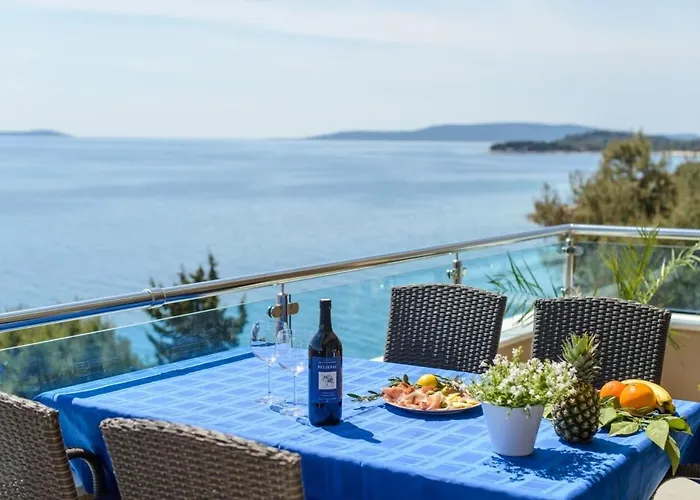 Seaside With A Swimming Pool Rastici, Ciovo - 11009 Apartment *